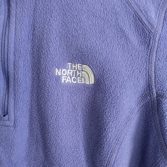 The North Face women’s purple fleece quarter zip size small - Picture 2 of 7